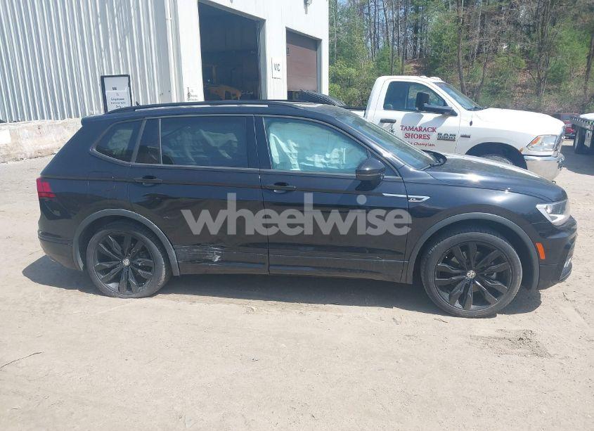 Photo 12 of 2021 Volkswagen Tiguan 2.0T SE/2.0T SE R-LINE BLACK/2.0T SEL (VIN 3VV2B7AX2MM133449)
