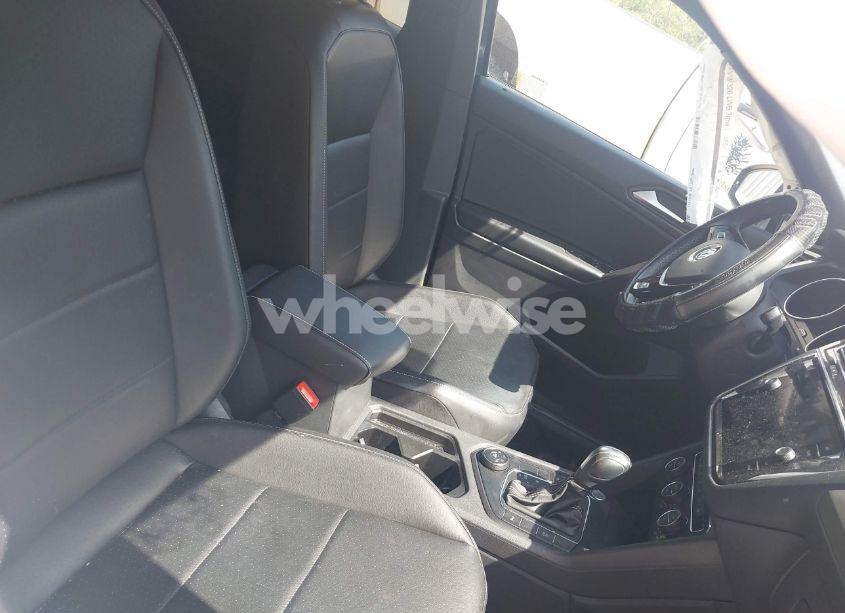 Photo 5 of 2021 Volkswagen Tiguan 2.0T SE/2.0T SE R-LINE BLACK/2.0T SEL (VIN 3VV2B7AX2MM133449)