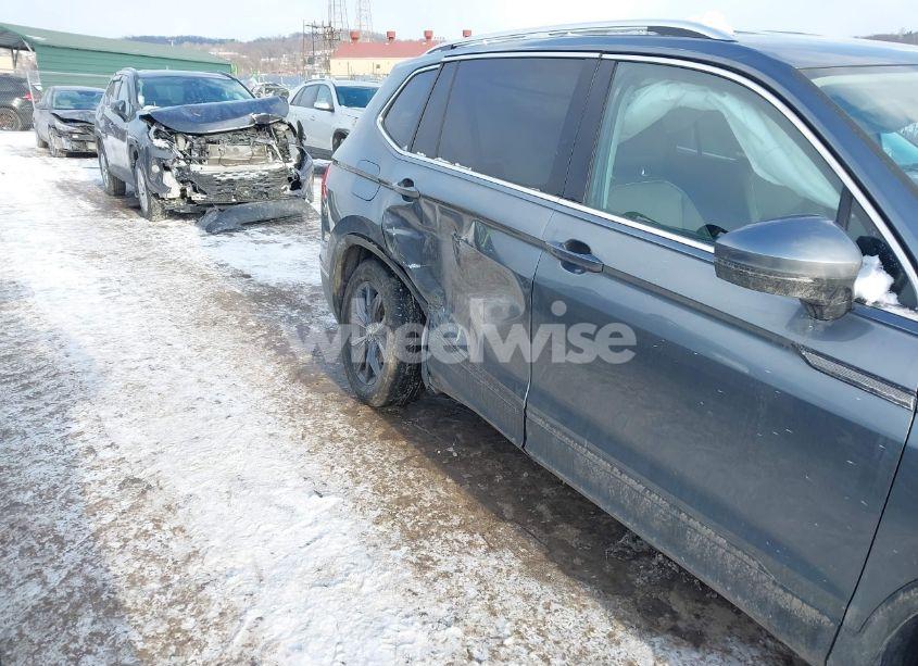 Photo 6 of 2022 Volkswagen Tiguan 2.0T SE (VIN 3VV2B7AX2NM094136)