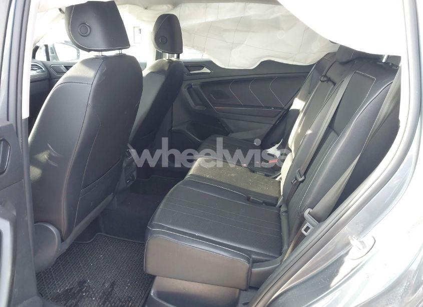 Photo 8 of 2022 Volkswagen Tiguan 2.0T SE (VIN 3VV2B7AX2NM094136)