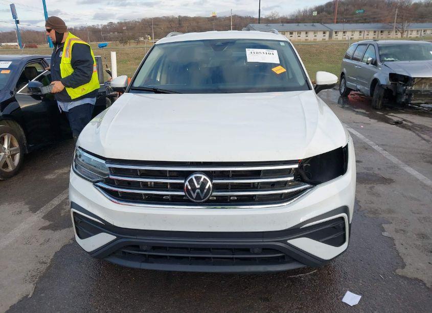 Photo 12 of 2022 Volkswagen Tiguan 2.0T SE (VIN 3VV2B7AX2NM123540)