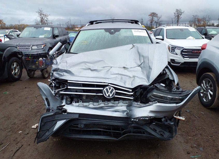 Photo 12 of 2024 Volkswagen Tiguan 2.0T SE/WOLFSBURG EDITION (VIN 3VV2B7AX2RM006305)