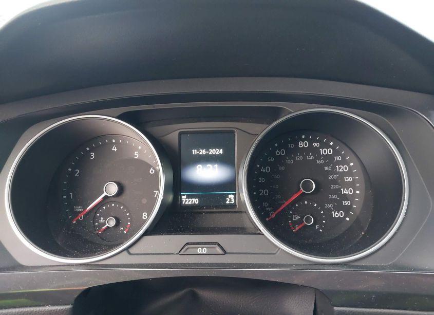 Photo 7 of 2018 Volkswagen Tiguan 2.0T SE/2.0T SEL (VIN 3VV2B7AX3JM037874)