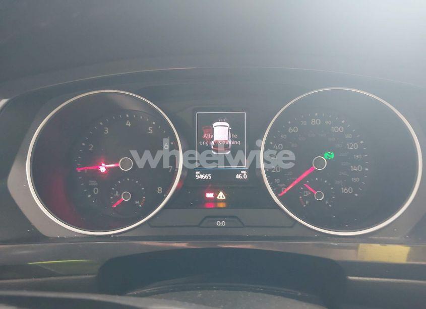 Photo 7 of 2018 Volkswagen Tiguan 2.0T SE/2.0T SEL (VIN 3VV2B7AX3JM133326)