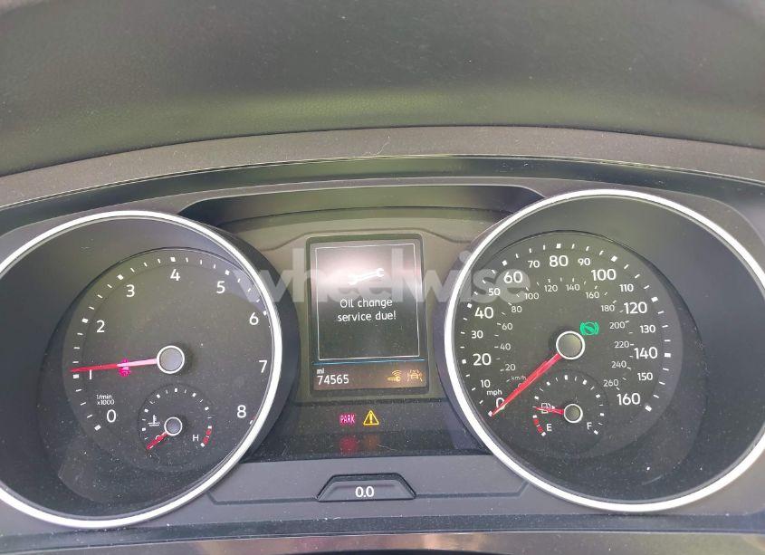 Photo 7 of 2019 Volkswagen Tiguan 2.0T SE/2.0T SEL/2.0T SEL R-LINE/2.0T SEL R-LINE BLACK (VIN 3VV2B7AX3KM040727)