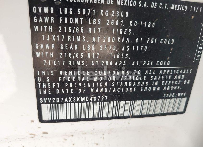 Photo 9 of 2019 Volkswagen Tiguan 2.0T SE/2.0T SEL/2.0T SEL R-LINE/2.0T SEL R-LINE BLACK (VIN 3VV2B7AX3KM040727)