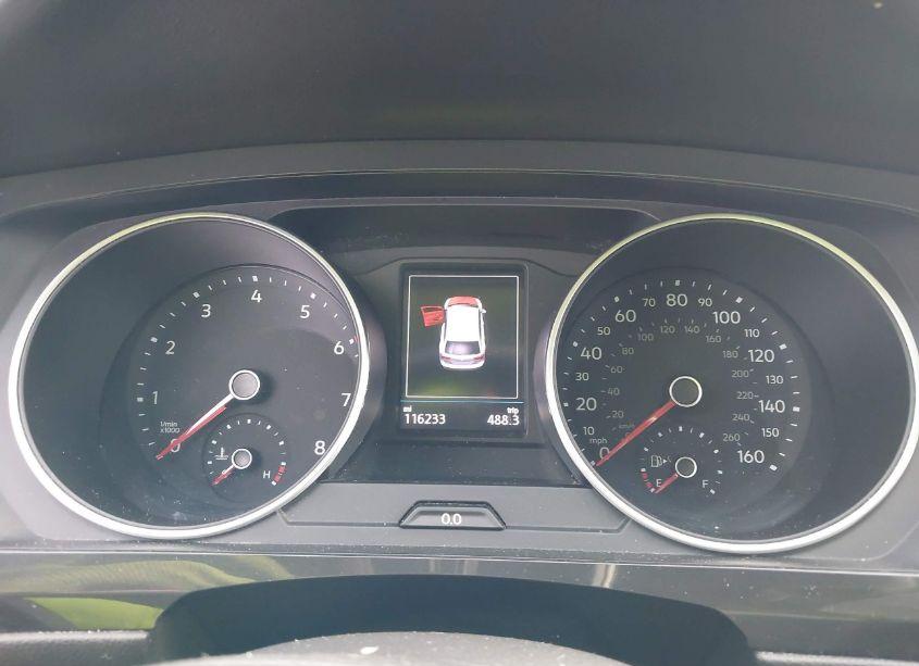 Photo 7 of 2019 Volkswagen Tiguan 2.0T SE/2.0T SEL/2.0T SEL R-LINE/2.0T SEL R-LINE BLACK (VIN 3VV2B7AX3KM069158)