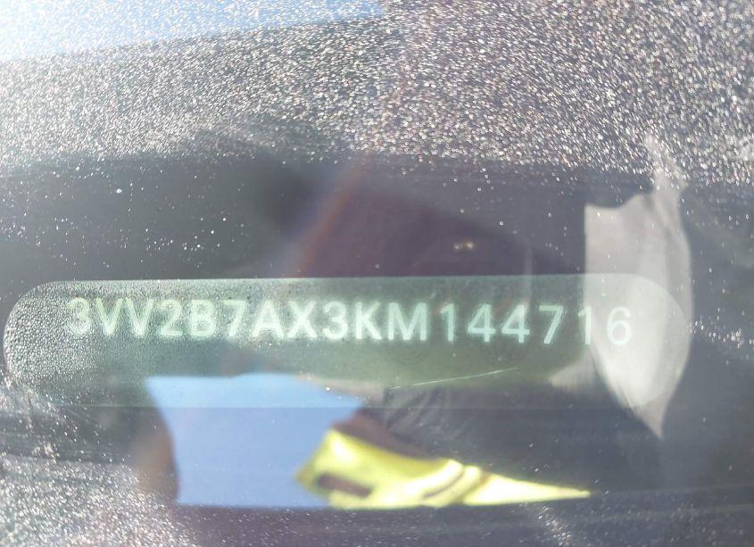 Photo 9 of 2019 Volkswagen Tiguan 2.0T SE/2.0T SEL/2.0T SEL R-LINE/2.0T SEL R-LINE BLACK (VIN 3VV2B7AX3KM144716)