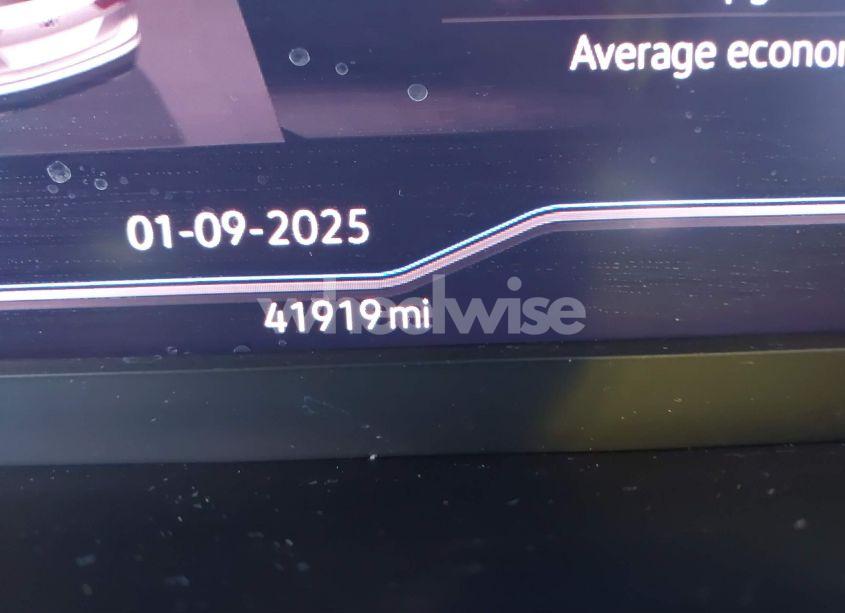 Photo 15 of 2020 Volkswagen Tiguan 2.0T SE/2.0T SE R-LINE BLACK/2.0T SEL (VIN 3VV2B7AX3LM025954)