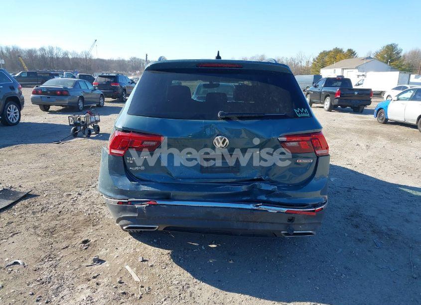 Photo 15 of 2020 Volkswagen Tiguan 2.0T SE/2.0T SE R-LINE BLACK/2.0T SEL (VIN 3VV2B7AX3LM151148)