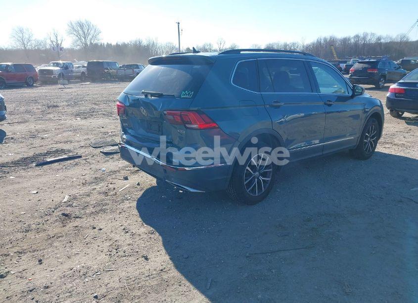 Photo 4 of 2020 Volkswagen Tiguan 2.0T SE/2.0T SE R-LINE BLACK/2.0T SEL (VIN 3VV2B7AX3LM151148)