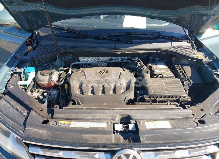 Photo 9 of 2020 Volkswagen Tiguan 2.0T SE/2.0T SE R-LINE BLACK/2.0T SEL (VIN 3VV2B7AX3LM151148)