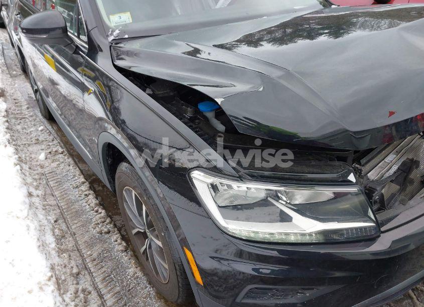 Photo 17 of 2020 Volkswagen Tiguan 2.0T SE/2.0T SE R-LINE BLACK/2.0T SEL (VIN 3VV2B7AX3LM181279)