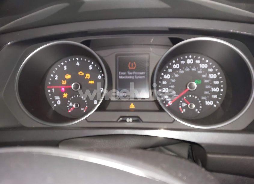 Photo 7 of 2021 Volkswagen Tiguan 2.0T SE/2.0T SE R-LINE BLACK/2.0T SEL (VIN 3VV2B7AX3MM010615)