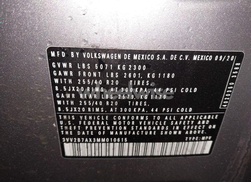 Photo 9 of 2021 Volkswagen Tiguan 2.0T SE/2.0T SE R-LINE BLACK/2.0T SEL (VIN 3VV2B7AX3MM010615)