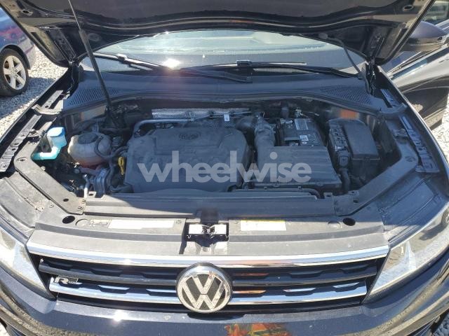 2021 VOLKSWAGEN TIGUAN SE (VIN 3VV2B7AX3MM101819) main photo
