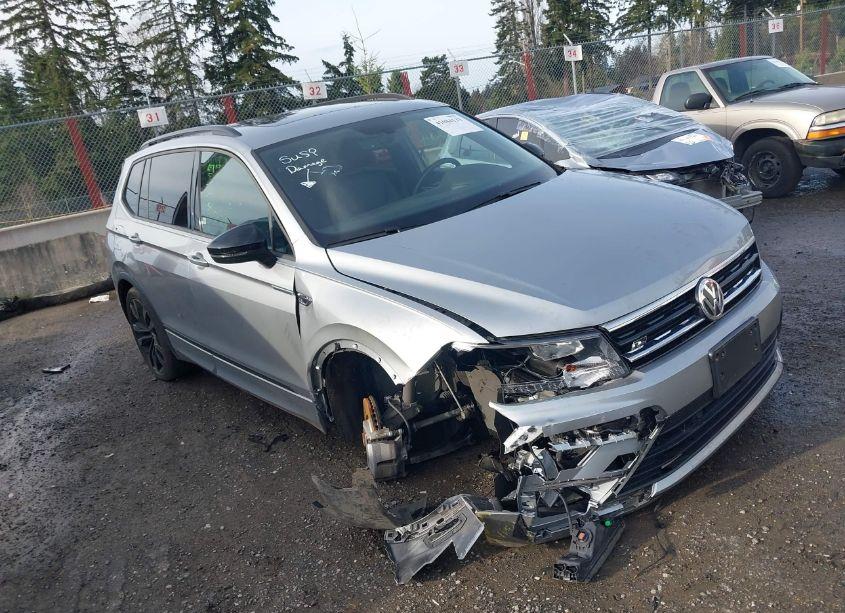 2021 Volkswagen Tiguan 2.0T SE/2.0T SE R-LINE BLACK/2.0T SEL (VIN 3VV2B7AX3MM112271) main photo