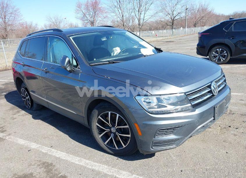 2021 Volkswagen Tiguan (VIN 3VV2B7AX3MM116529) main photo