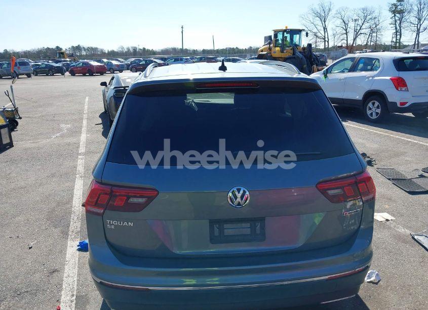 Photo 17 of 2021 Volkswagen Tiguan (VIN 3VV2B7AX3MM116529)