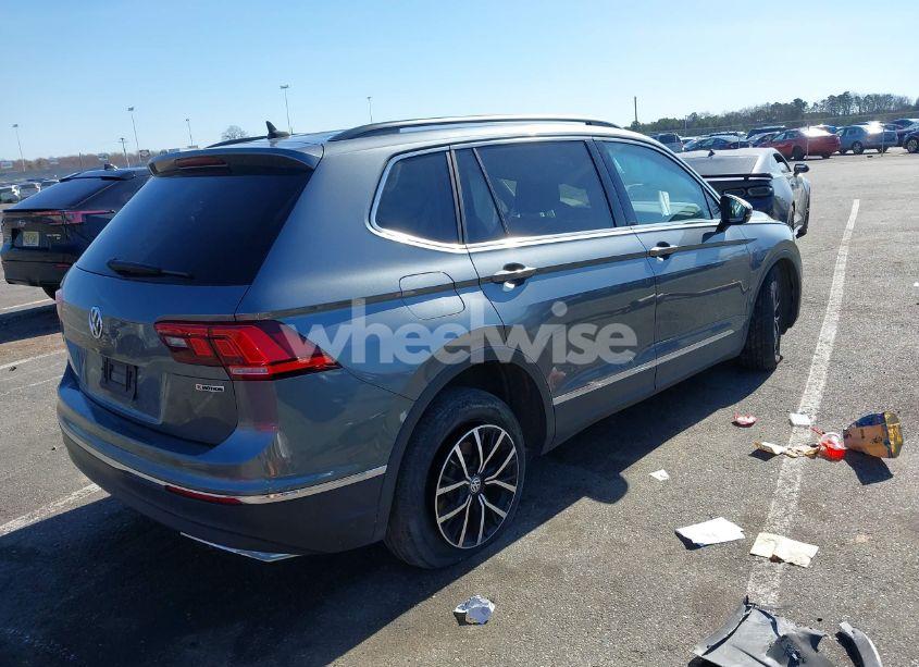 Photo 4 of 2021 Volkswagen Tiguan (VIN 3VV2B7AX3MM116529)