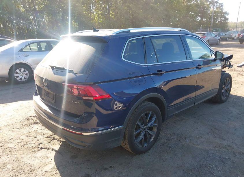 Photo 4 of 2022 Volkswagen Tiguan 2.0T SE (VIN 3VV2B7AX3NM167367)