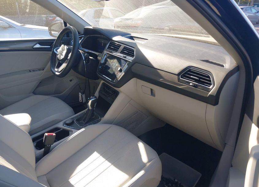 Photo 5 of 2022 Volkswagen Tiguan 2.0T SE (VIN 3VV2B7AX3NM167367)