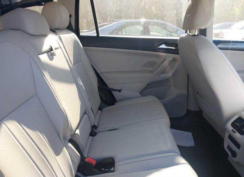 Photo 8 of 2022 Volkswagen Tiguan 2.0T SE (VIN 3VV2B7AX3NM167367)