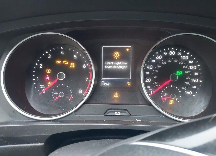 Photo 7 of 2018 Volkswagen Tiguan 2.0T SE/2.0T SEL (VIN 3VV2B7AX4JM006424)