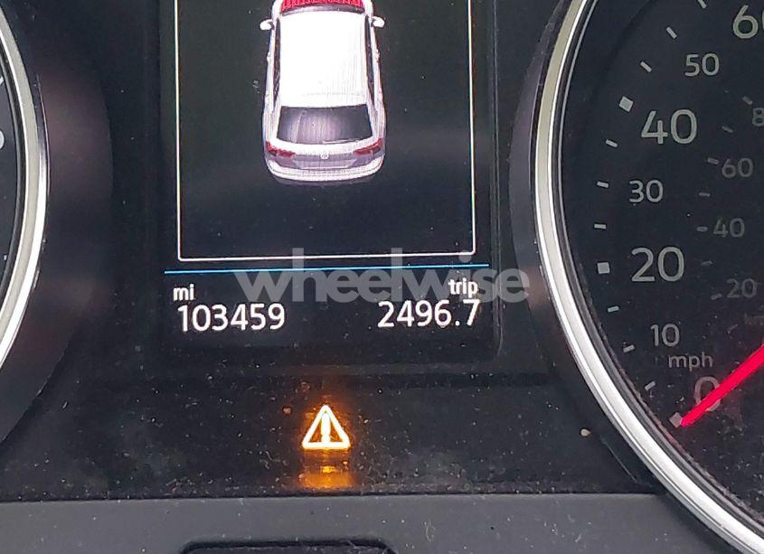 Photo 15 of 2018 Volkswagen Tiguan 2.0T SE/2.0T SEL (VIN 3VV2B7AX4JM140172)