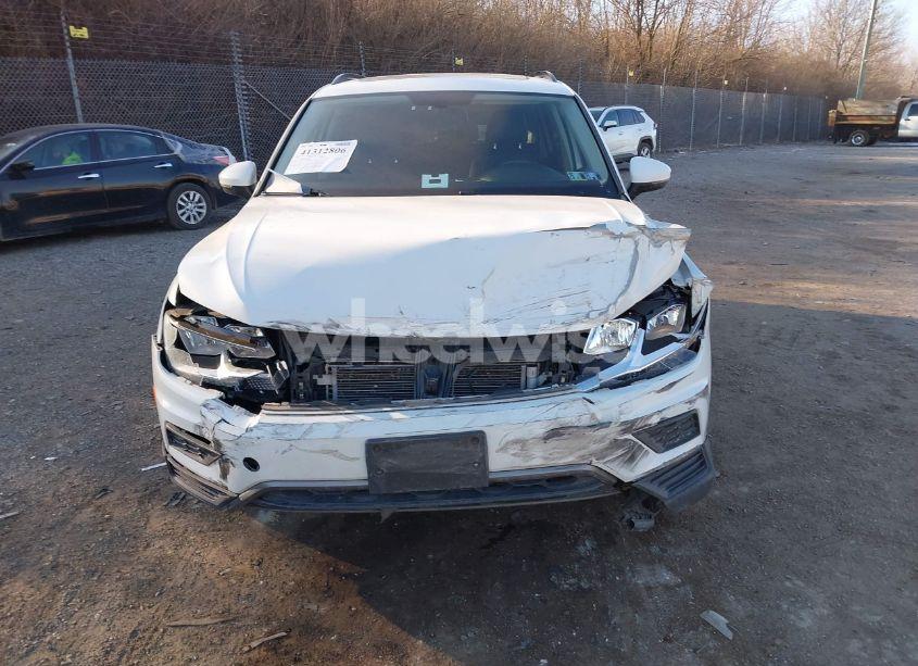Photo 13 of 2019 Volkswagen Tiguan 2.0T SE/2.0T SEL/2.0T SEL R-LINE/2.0T SEL R-LINE BLACK (VIN 3VV2B7AX4KM031258)