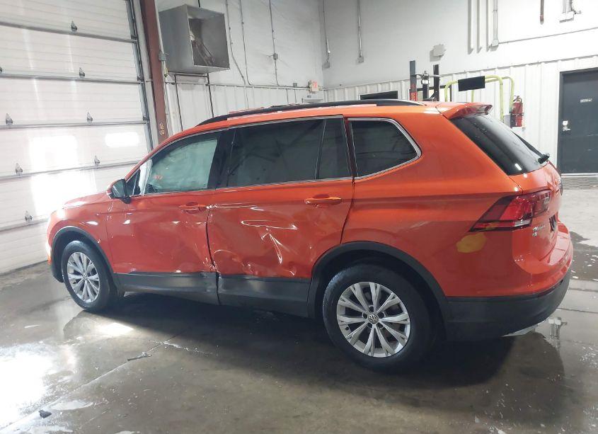 Photo 14 of 2019 Volkswagen Tiguan 2.0T SE/2.0T SEL/2.0T SEL R-LINE/2.0T SEL R-LINE BLACK (VIN 3VV2B7AX4KM052112)