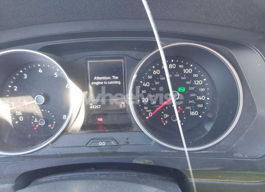 Photo 7 of 2019 Volkswagen Tiguan 2.0T SE/2.0T SEL/2.0T SEL R-LINE/2.0T SEL R-LINE BLACK (VIN 3VV2B7AX4KM190944)