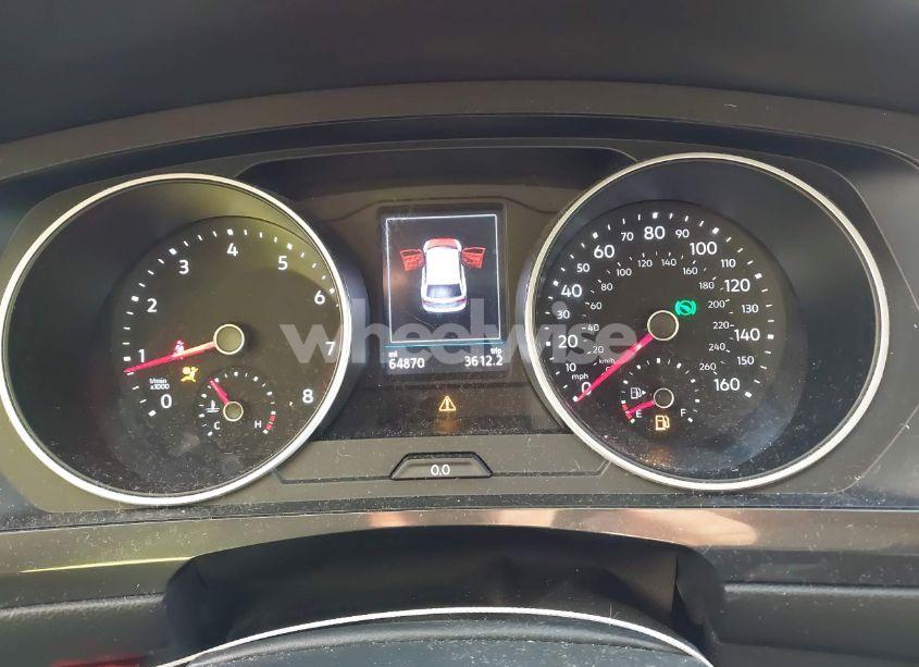 Photo 15 of 2020 Volkswagen Tiguan 2.0T SE/2.0T SE R-LINE BLACK/2.0T SEL (VIN 3VV2B7AX4LM081515)