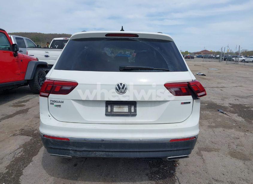 Photo 17 of 2021 Volkswagen Tiguan 2.0T SE/2.0T SE R-LINE BLACK/2.0T SEL (VIN 3VV2B7AX4MM044806)