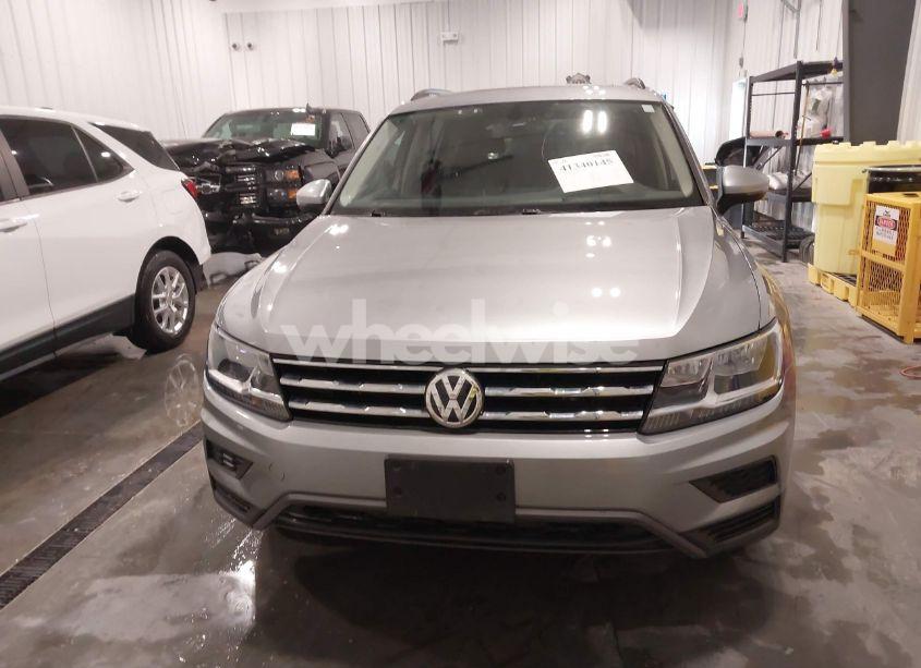 Photo 12 of 2021 Volkswagen Tiguan 2.0T SE/2.0T SE R-LINE BLACK/2.0T SEL (VIN 3VV2B7AX4MM110478)