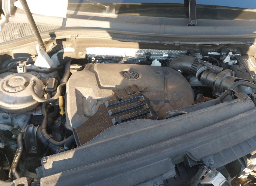 Photo 10 of 2021 Volkswagen Tiguan 2.0T SE/2.0T SE R-LINE BLACK/2.0T SEL (VIN 3VV2B7AX4MM112554)