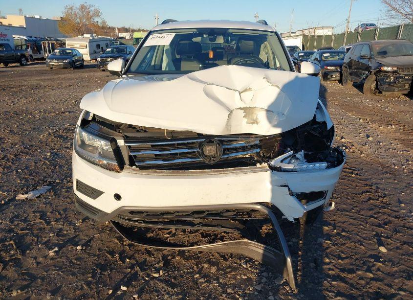 Photo 11 of 2021 Volkswagen Tiguan 2.0T SE/2.0T SE R-LINE BLACK/2.0T SEL (VIN 3VV2B7AX4MM112554)