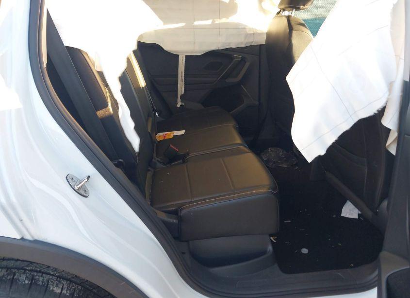 Photo 8 of 2021 Volkswagen Tiguan 2.0T SE/2.0T SE R-LINE BLACK/2.0T SEL (VIN 3VV2B7AX4MM112554)