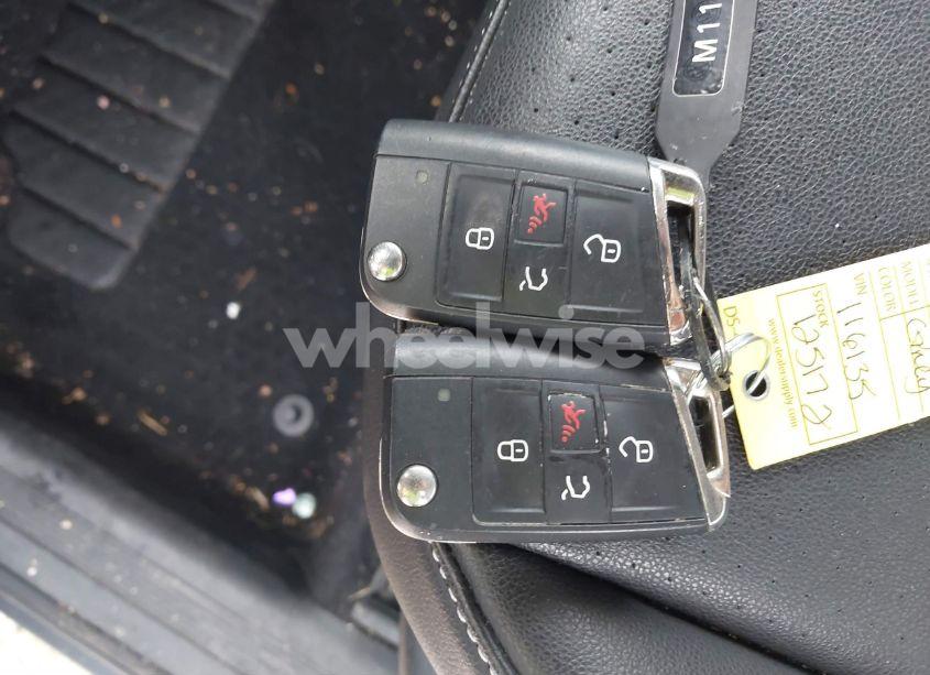 Photo 11 of 2021 Volkswagen Tiguan 2.0T SE/2.0T SE R-LINE BLACK/2.0T SEL (VIN 3VV2B7AX4MM116135)