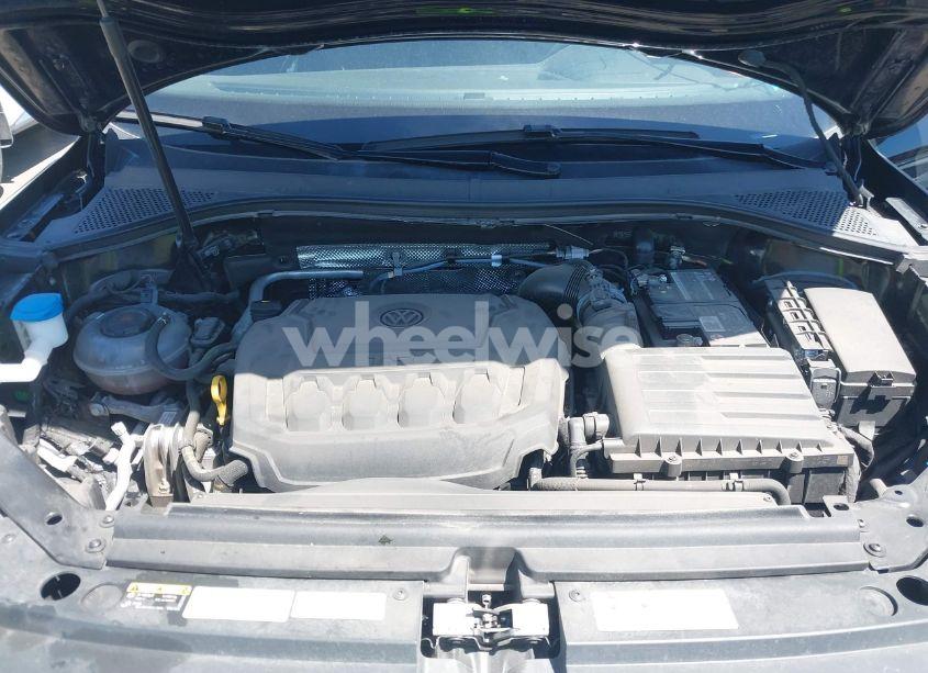 Photo 10 of 2021 Volkswagen Tiguan 2.0T SE/2.0T SE R-LINE BLACK/2.0T SEL (VIN 3VV2B7AX4MM121545)