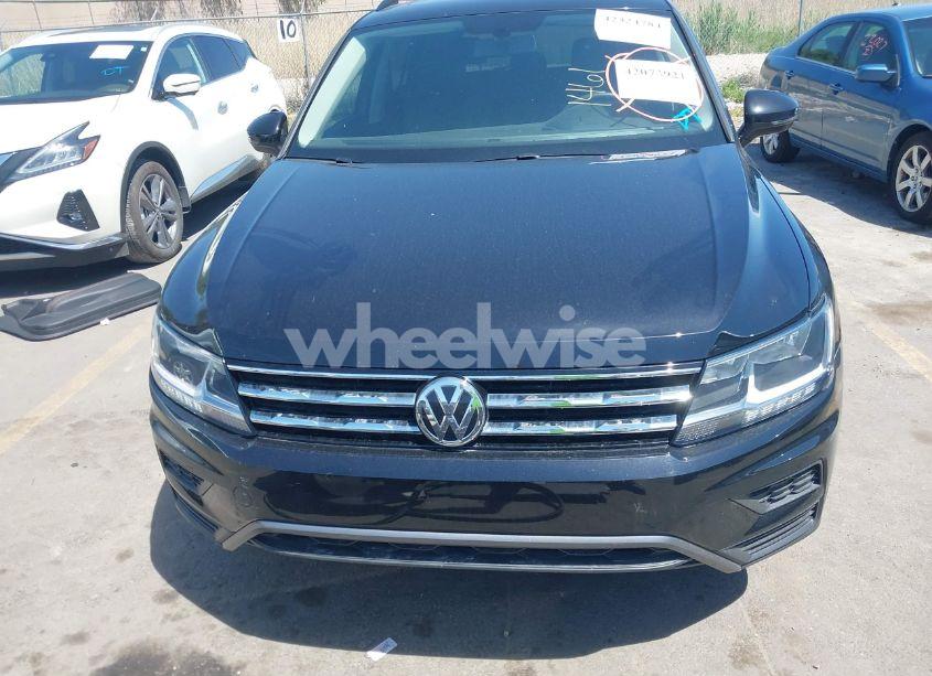 Photo 13 of 2021 Volkswagen Tiguan 2.0T SE/2.0T SE R-LINE BLACK/2.0T SEL (VIN 3VV2B7AX4MM121545)