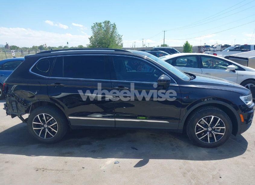 Photo 14 of 2021 Volkswagen Tiguan 2.0T SE/2.0T SE R-LINE BLACK/2.0T SEL (VIN 3VV2B7AX4MM121545)