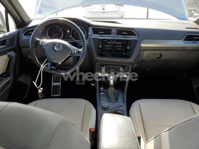 Photo 11 of 2021 VOLKSWAGEN TIGUAN SE (VIN 3VV2B7AX4MM149636)