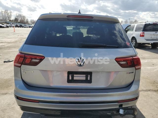 Photo 5 of 2021 VOLKSWAGEN TIGUAN SE (VIN 3VV2B7AX4MM149636)