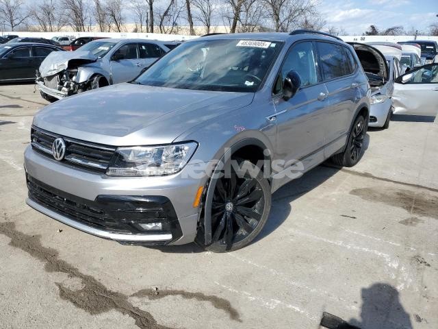 Photo 6 of 2021 VOLKSWAGEN TIGUAN SE (VIN 3VV2B7AX4MM149636)