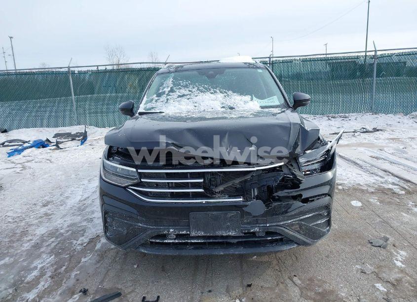 Photo 12 of 2022 Volkswagen Tiguan 2.0T SE (VIN 3VV2B7AX4NM027568)