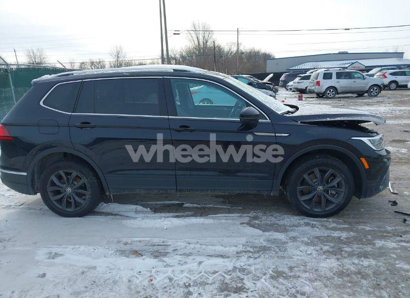 Photo 13 of 2022 Volkswagen Tiguan 2.0T SE (VIN 3VV2B7AX4NM027568)