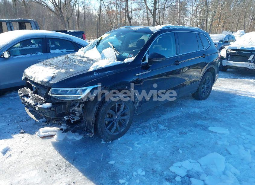 Photo 2 of 2022 Volkswagen Tiguan 2.0T SE (VIN 3VV2B7AX4NM036657)