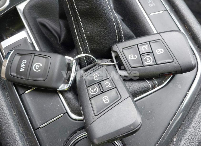 Photo 11 of 2022 Volkswagen Tiguan 2.0T SE (VIN 3VV2B7AX4NM093585)