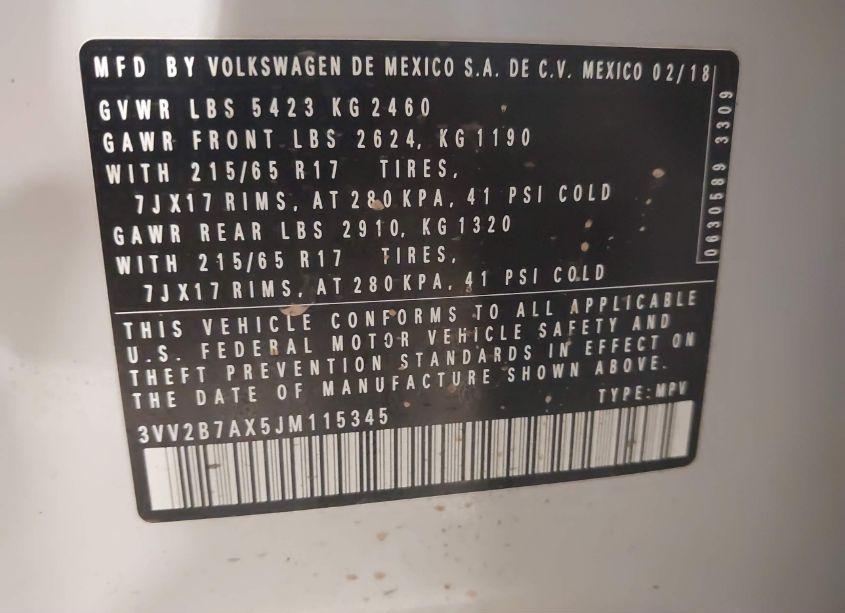 Photo 9 of 2018 Volkswagen Tiguan 2.0T SE/2.0T SEL (VIN 3VV2B7AX5JM115345)